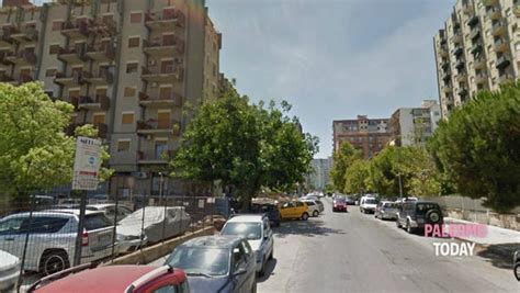Medias and tweets on palermotoday ( palermotoday ) ' s twitter profile. Via Fermi, due anziani rapinati in casa