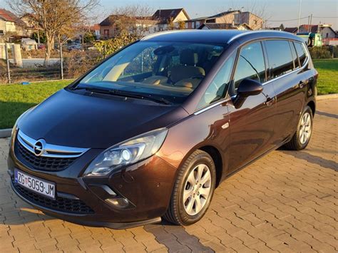 OPEL ZAFIRA 1 6 CDTI 136 KS COSMO BI XENON NAVI KAMERA REG 08 MJ 2024