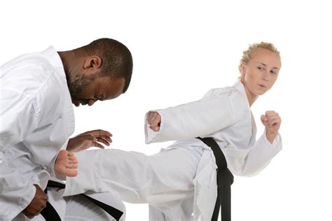 Karate Moves A Guide To The Basic Blocks Strikes And Kicks Sports