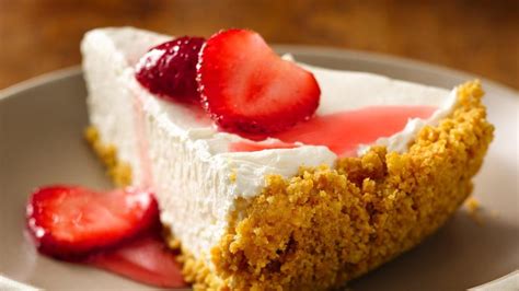 Je n'ai pas de recette de cheesecake cuit à vous transmettre pour l'instant, désolée. Recette: Gâteau au Fromage au Yogourt Grec aux Fraises ...