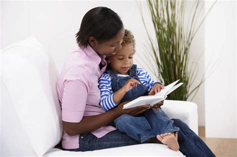 Did You Know Moms And Dads Read Differently
