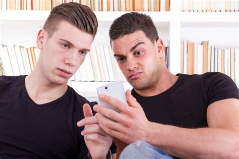 5 Reasons Why You Should Not Watch Porn On Mobile Phones