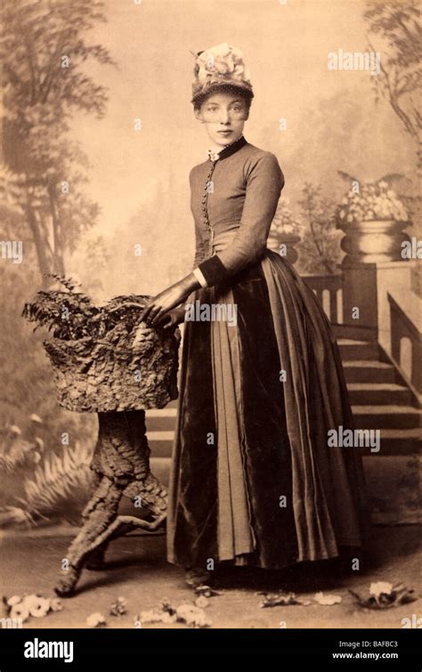 Studio Portrait Of A Young Victorian Woman Circa 1880 Stock Photo Alamy