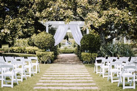 The Perfect Garden Wedding 6 Essential Tips