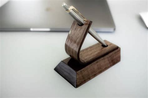 27 Unique Desk Organizers Pen Holders And Accessories You Can Buy