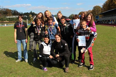 V roce 2016 oslnil jan zabystřan na mistrovství světa juniorů, když v kategorii u18 získal dvě zlaté a. Úspěchy 2013-2014 - Oficiální stránky 12. ZŠ Heyrovského Chomutov