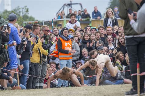 Naked Run Photojournalist Kaspar Wenstrup