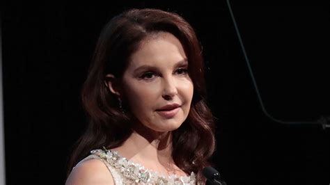 Ashley Judd Female Activists On Joe Biden Scandal Women