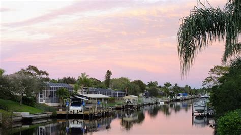 Ccvs cape coral traum villen und ferienhäuser florida. Cape Coral: Das Venedig Floridas vom Wasser aus genießen ...
