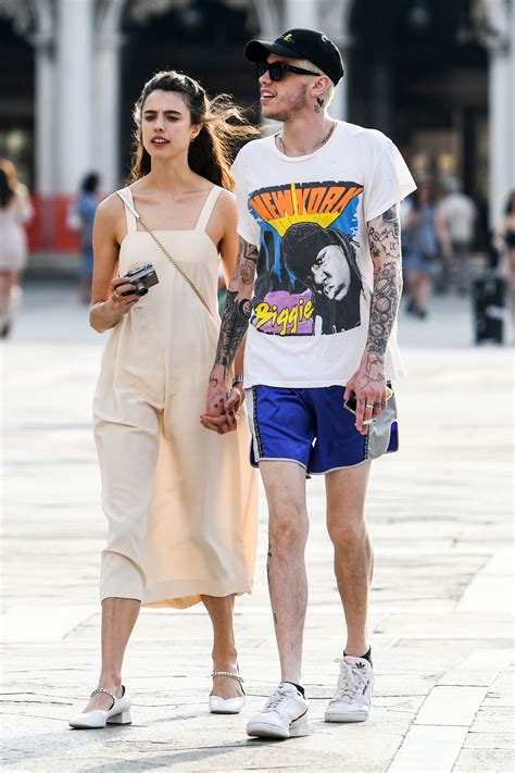 Pete davidson's dating history goes back further than ariana grande. Everything to Know About Margaret Qualley and Pete ...