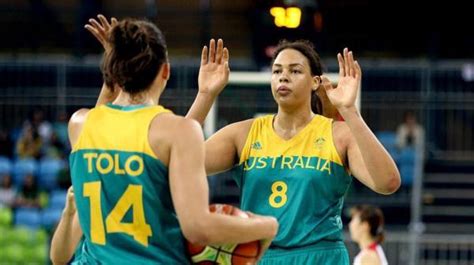 东京奥运会澳大利亚女篮中锋坎贝奇退出奥运会 每日头条