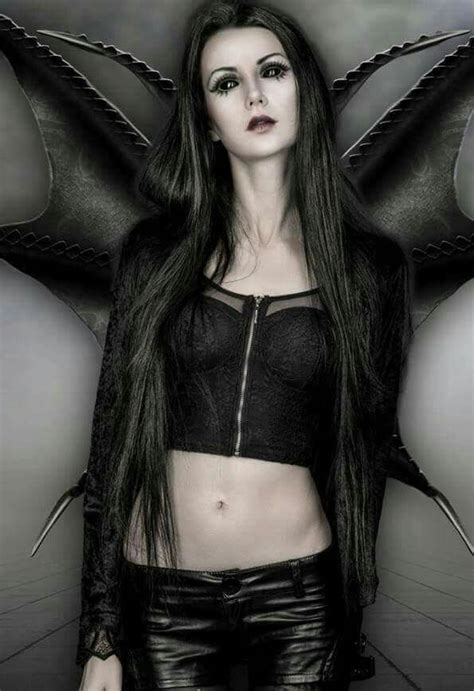 Crop Tops Vampires Women Style Characters Book Fashion Swag Moda