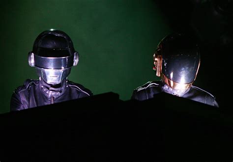 Daft Punk Split Fans Heartbroken Over Break Up Of French Duo After Years The Independent