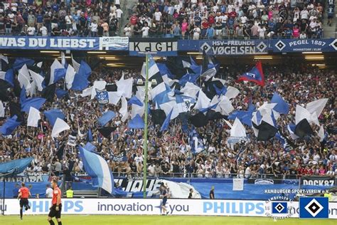 Seit vier spielen wartet der hsv auf einen sieg. Hamburger SV - Holstein Kiel 03.08.2018