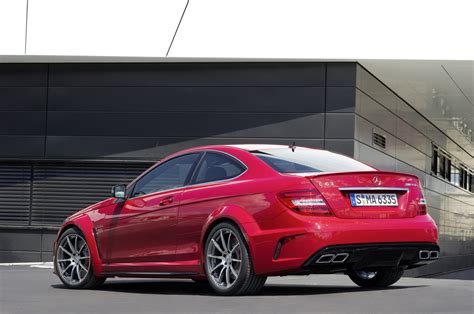 Their extreme dynamics can be recognized in. Mercedes-Benz C63 AMG Coupe Black Series : 2012 | Cartype