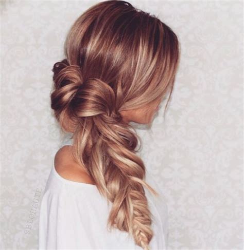 26 Cute And Easy First Date Hairstyle Ideas Styleoholic