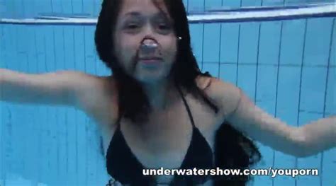 Cute Umora Is Swimming Nude In The Pool Xxxbunker Com Porn Tube