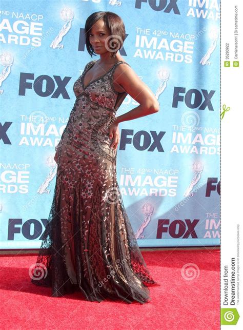 Pictures Of Vanessa Bell Calloway