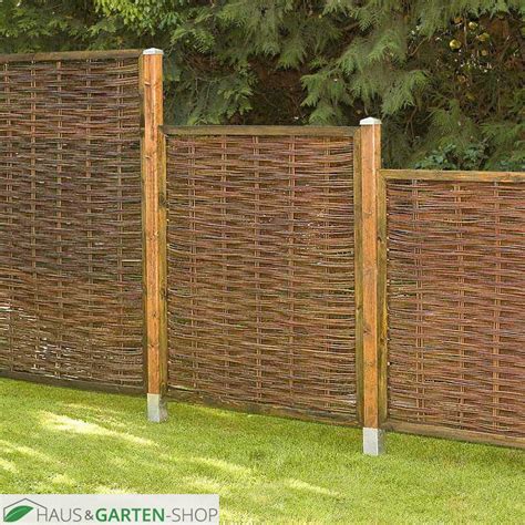 Sie verhindern nicht nur einblicke von außen, sondern setzen auch gestalterische akzente. Sichtschutzzaun Weide exclusiv für Garten | Terrasse 1A ...