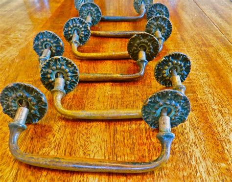 4.5 out of 5 stars. 8 pieces antique brass drawer or cabinet handles pulls 8 ...