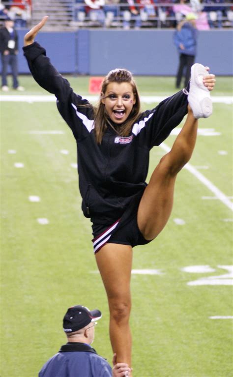 Pin On Cheerleader Leg Kick
