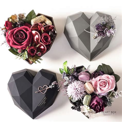 Free for commercial use high quality images. Luxury Heart Shape Gift Box For Valentine's Day | Heart ...