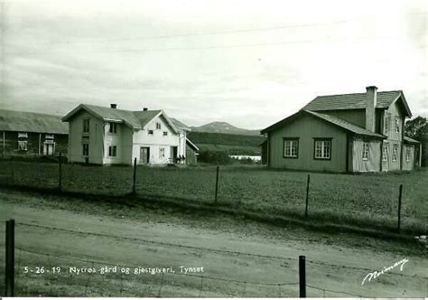Kommunedirektør, assisterende kommunedirektør med stabsfunksjoner og 17. Hedmark fylke Tynset kommune Nytrøa gård og Gjestgiveri 1950-tallet Utg Normann | Gård, Bilder ...