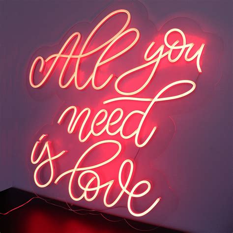 Placa Luminosa Neon Led All You Need Is Love Hutz