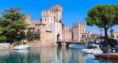 Word origin from irish garda síochána 'civic guard'. Charm & Beauty of Lake Garda by First Class Rail | Planet Rail
