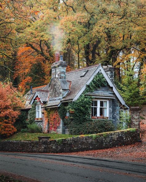 Stone Cottage At Lake District England Cozyplaces