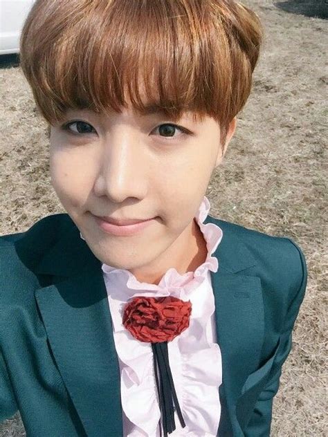 How Is J Hope So Cute Lol Hoseok Bts J Hope Bts Young Forever