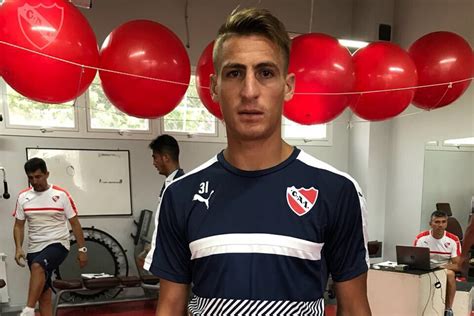 Veja vídeos e acompanhe notícias, resultados, próximos jogos, jogadores e mais "Mi viejo me llamó llorando cuando se enteró que vine acá ...