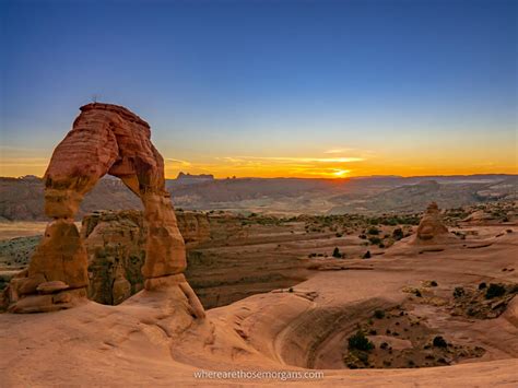 Delicate Arch Sunset Hiking And Photography Tips Arches National Park