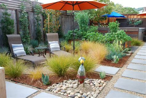 23 Big Landscaping Ideas For Small Yards Small Backyard Landscaping