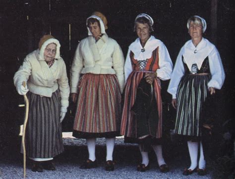 costume and embroidery of leksand dalarna sweden swedish wedding