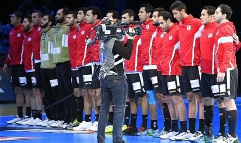 أعلن الرئيس المصري عبد الفتاح السيسي اليوم الأربعاء افتتاح النسخة الـ27 لبطولة كأس العالم لكرة اليد والتي تستضيفها بلاده بالفترة بين 13 و31 واختتم قائلا: موعد مباريات مصر في كأس العالم لكرة اليد 2019 والقنوات الناقلة