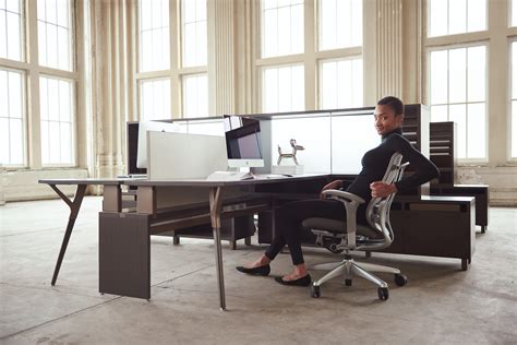 UPSTAGE - Desks from Teknion | Architonic