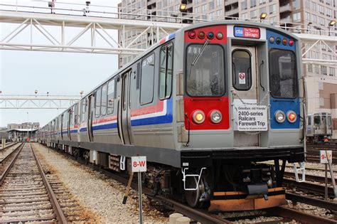 The Cta Is Rolling Out A Fleet Of Vintage Trains And Buses