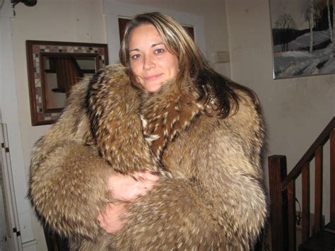 Finnish Raccoon Fur Coat Big And Beautiful Gorgeous Women Raccoon Fur Coat Natural Women