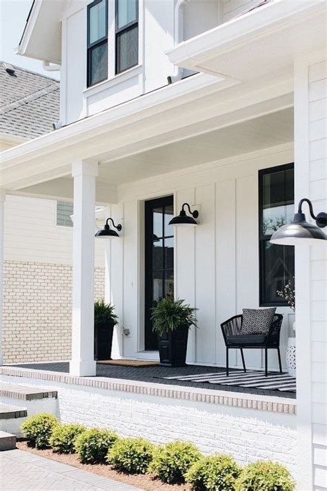 75 Rustic Farmhouse Front Porches Decorations Ideas Modern Farmhouse