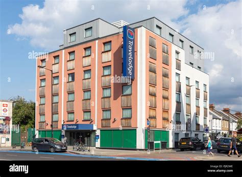 Travelodge Inglaterra Hi Res Stock Photography And Images Alamy