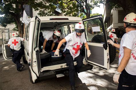 Grave escasez de sangre done sangre del 7 al 31 de julio y reciba una tarjeta de regalo de 10 dólares de amazon.com* por correo electrónico. Cruz Roja Internacional denuncia uso no autorizado e ...