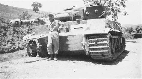 Танки Тигр 504 го тяжелого танкового батальона подбитые в районе
