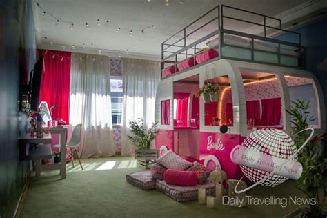barbie® vuelve al hilton buenos aires con una renovada habitación temática