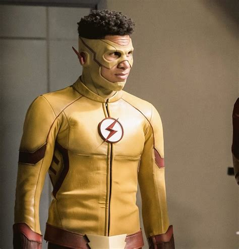 Scoop Where The Magic Of Collecting Comes Alive Kid Flash Joins Dc