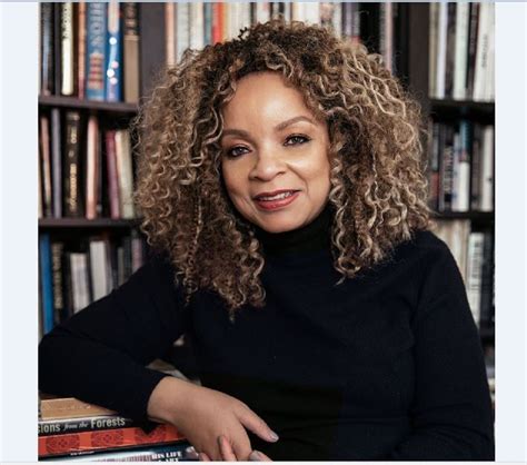 Ruth Carter Husband Is She Married Parents Age Net Worth