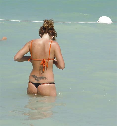 Public Amateur Thong Bikini Ass And Tits On Beach And Pool Pict Gal
