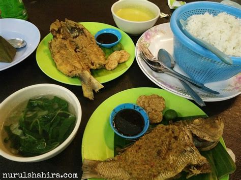 Ada rasa gurih dan tekstur yang renyah yang bikin praktikkan resep praktis ini di rumah, yuk! Resepi Ikan Baulu Goreng Tepung ~ Resep Masakan Khas