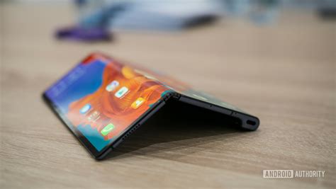 Huawei Mate X Delayed Again Samsung To Now Win Foldable Phone Race