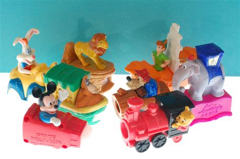 Disney Mcdonald S Masterpiece Collection Happy Meal T